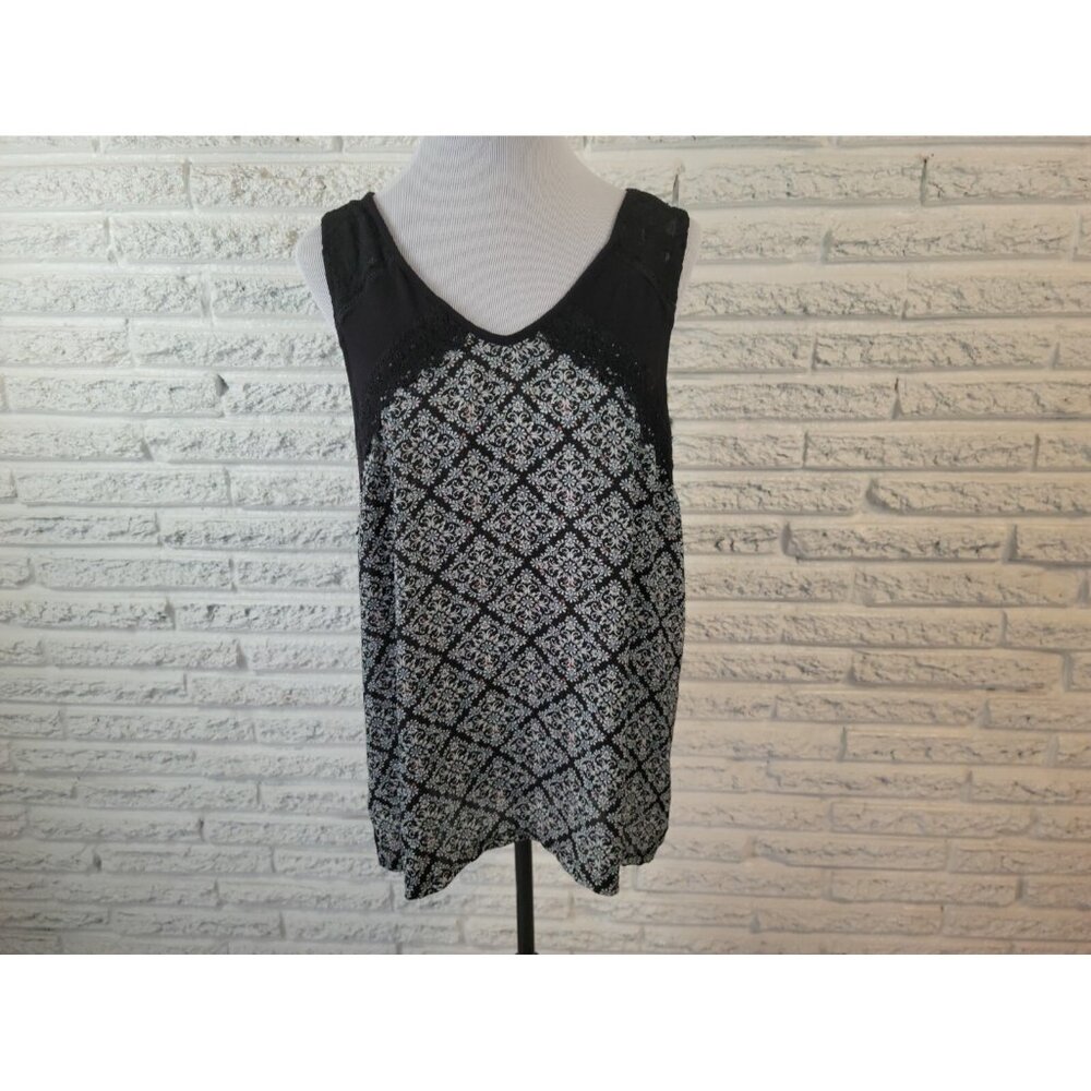 Maurices Women's XL Tank Top Black Geometric Sleeveless Pullover Lined GEO261E